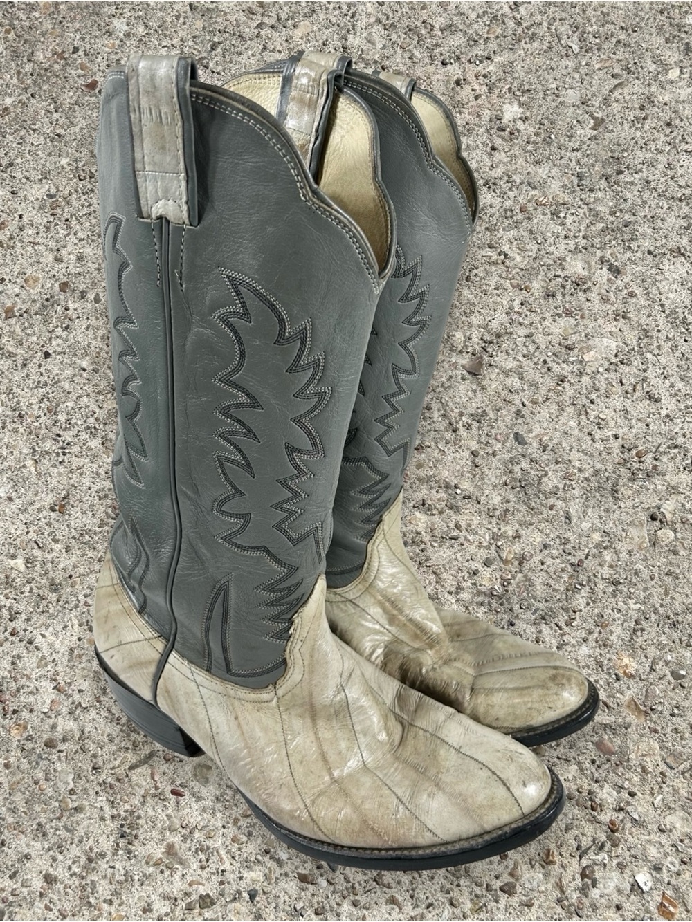 WW BRANDS vintage 80s eel skin western boots